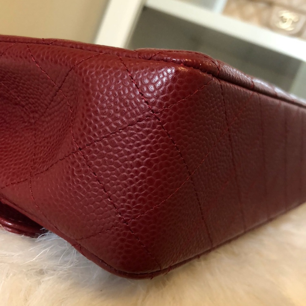 💯Authentic CHANEL Dark Red Cavier Medium Flap - Picture 9 of 9